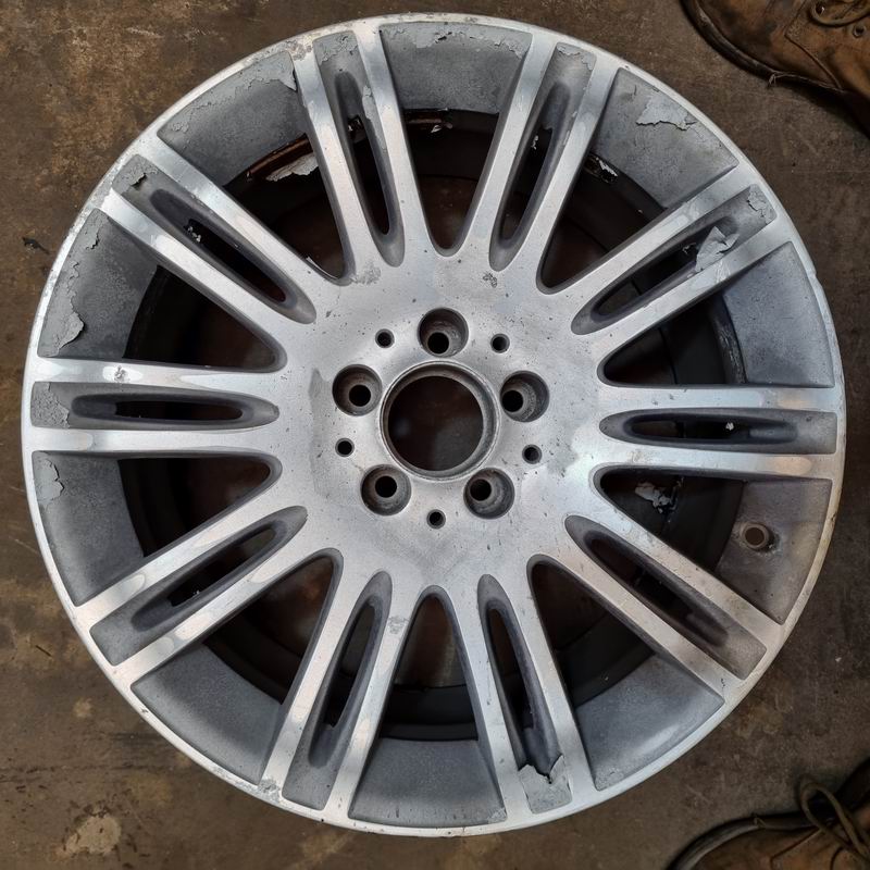 Mercedes 10 twin spoke