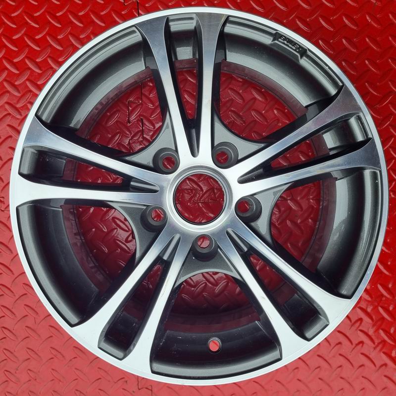 Caravan 5 Twin Spoke