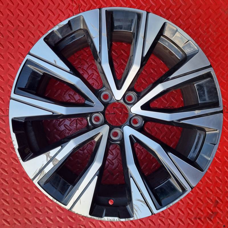 Volvo 5 Twin Spoke